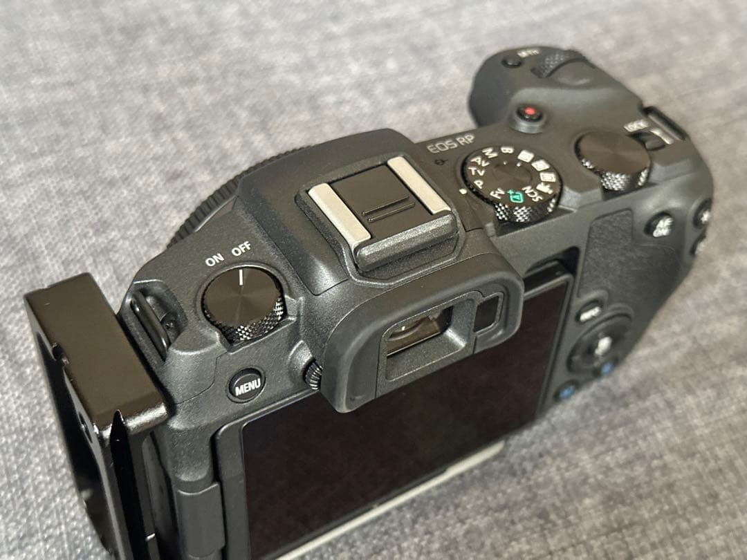 Canon EOS RP ボディ　2000ショット未満