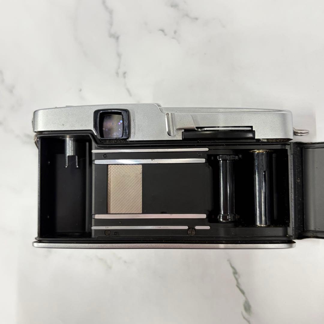 OLYMPUS PEN–Fボディ　オリンパス　1:1.4f＝40 フィルムカメラ