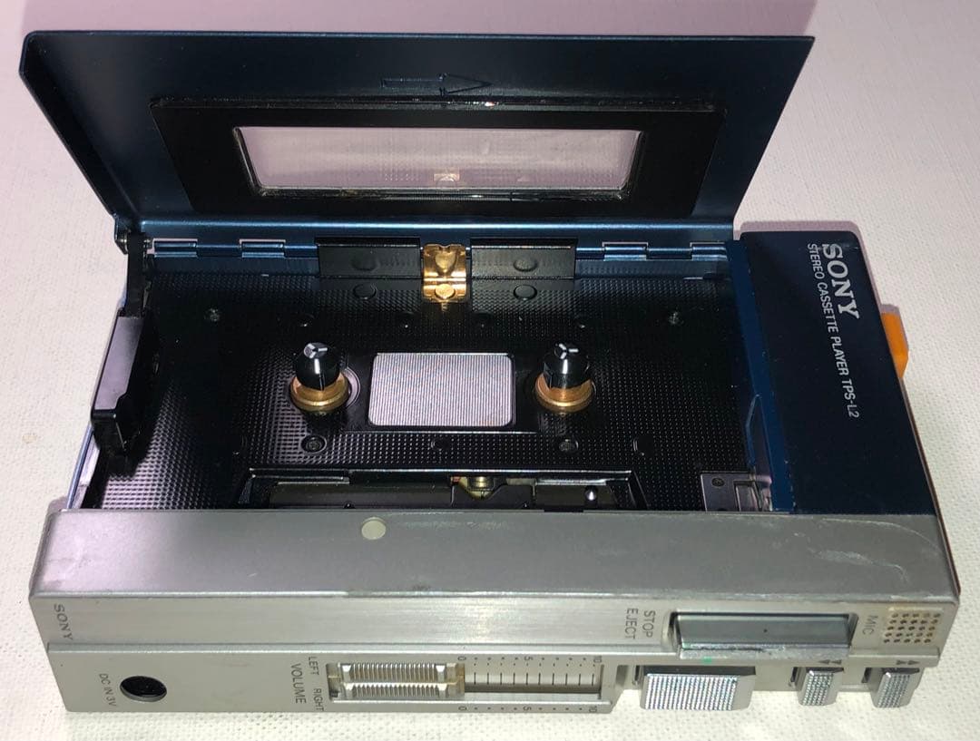 TPS-L2感動動作Guys&Dolls SONY初代カセットウォークマン良品B