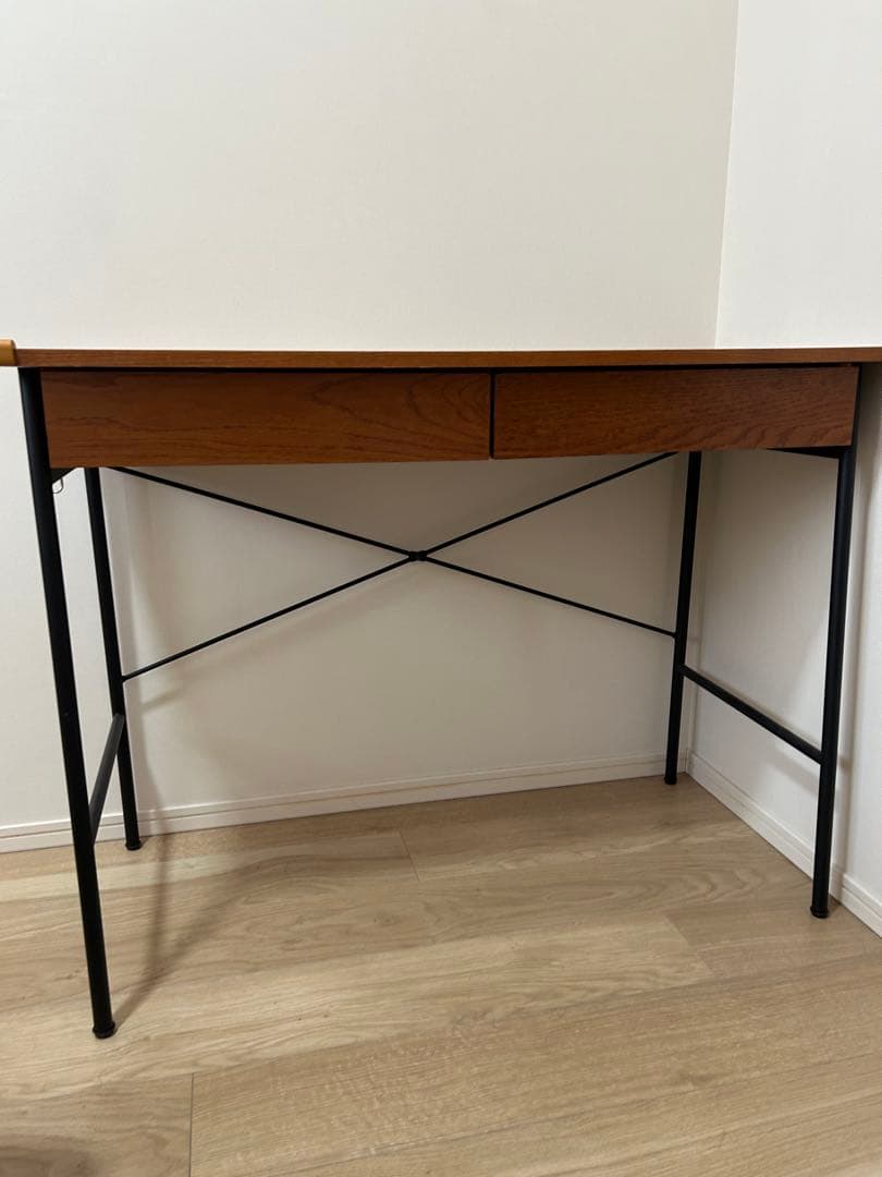 Niko and デスク 2引き出し付き　デスクのみ