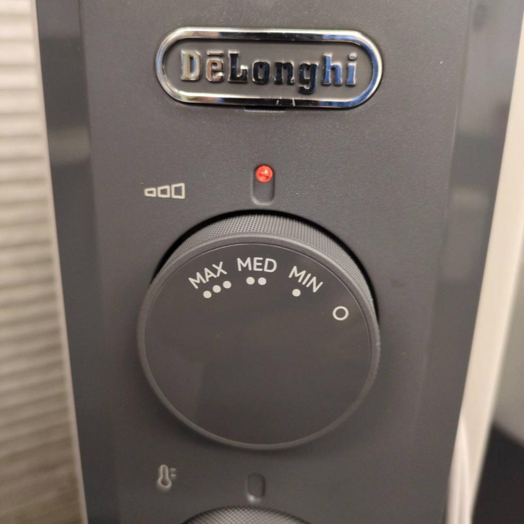 ☆デロンギオイルヒーター ヴェルティカルド RHJ21F0812-GY