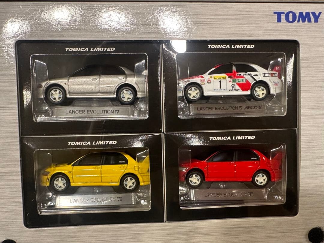 トミカリミテッド　LANCER EVOLUTION