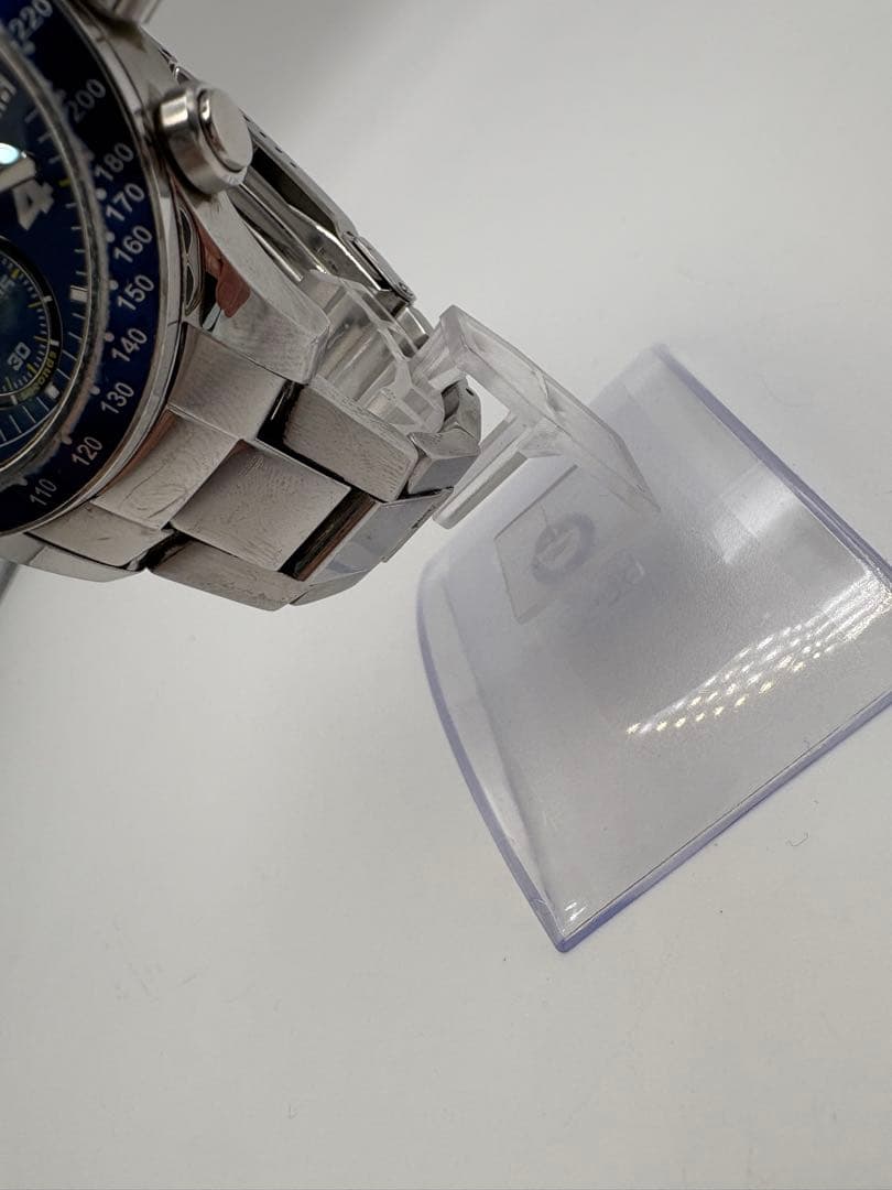 最終値下げ ティソ 腕時計 クオーツ V8 T039 メンズTISSOT