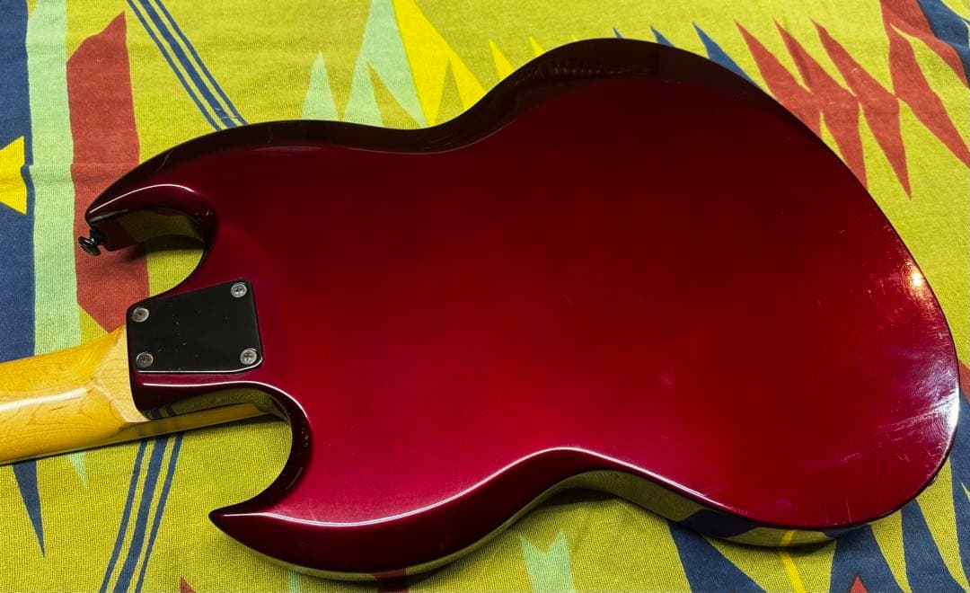 ジャンク品　Grass Roots ベース