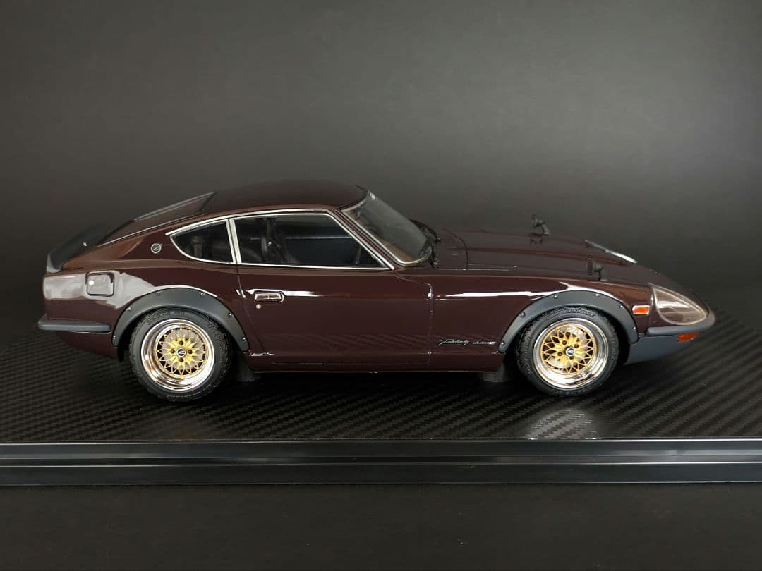 ignition model 1/18 ニッサン 240ZG HS30 マルーン