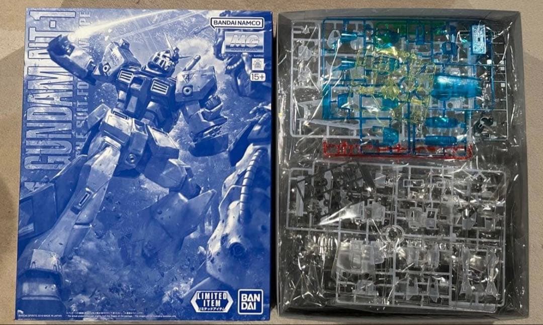 イベント限定 MG 1/100 ガンダムNT-1 Ver.2.0[クリアカラー]