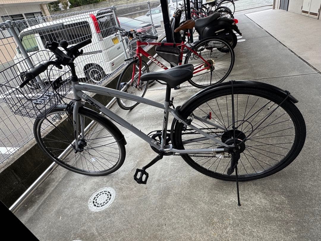 【福岡市／古賀市】購入から半年の自転車を出品します。手渡し・発送対応可。