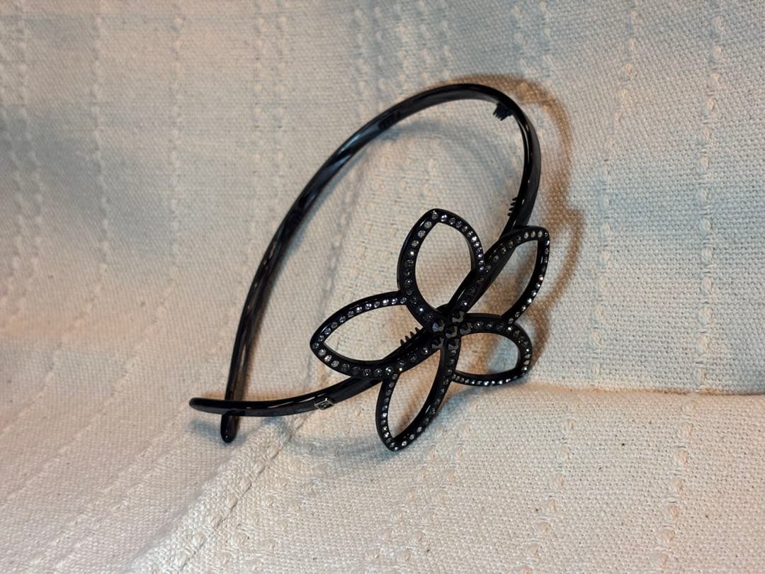 値下げしました⭕️アレクサンドル ドゥ パリ カチューシャ フラワー ブラック