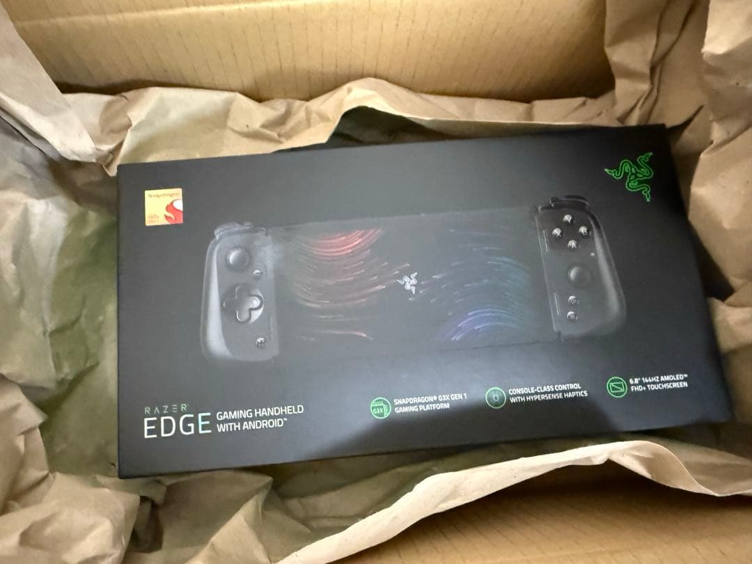 ポータブルゲーミングデバイス コントローラー同梱 6.8インチ 144Hz