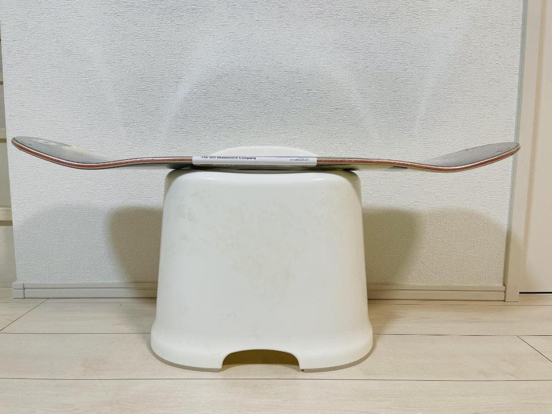 三色団子ページ　グリズリーデッキテープ貼り付け発送