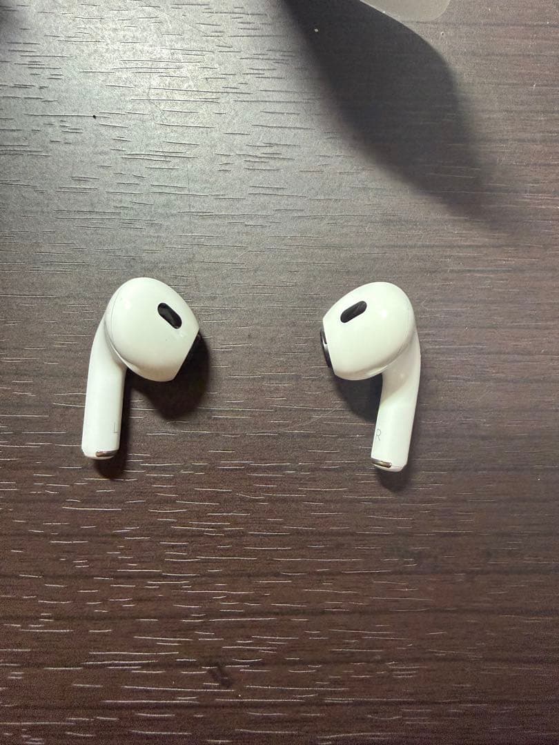 AirPods Pro (第2世代) 本体　Lightning版