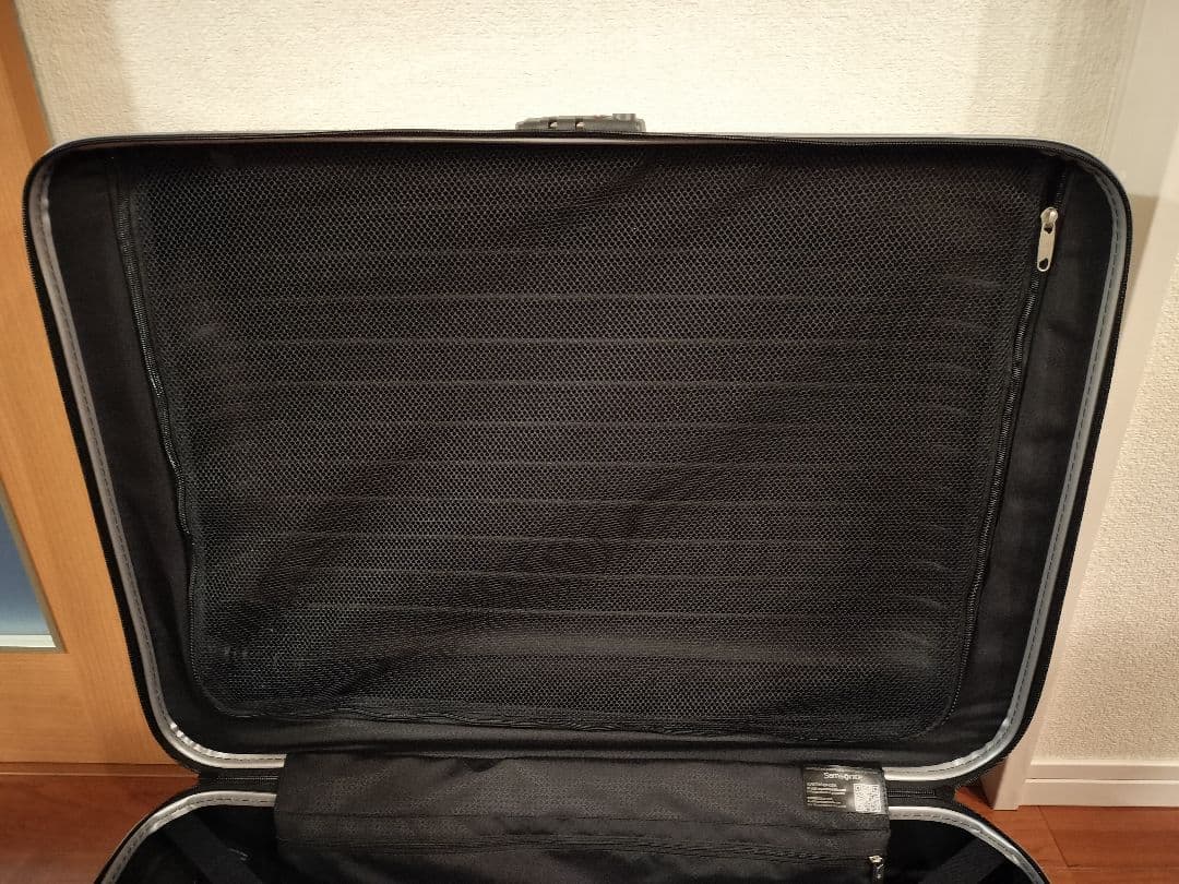 【未使用品】サムソナイト 92L クロノナイト スピナー75 スーツケース