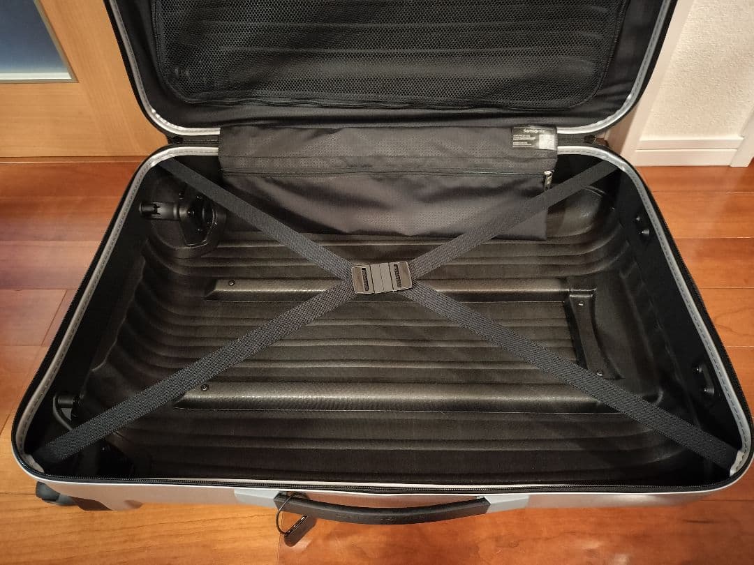 【未使用品】サムソナイト 92L クロノナイト スピナー75 スーツケース