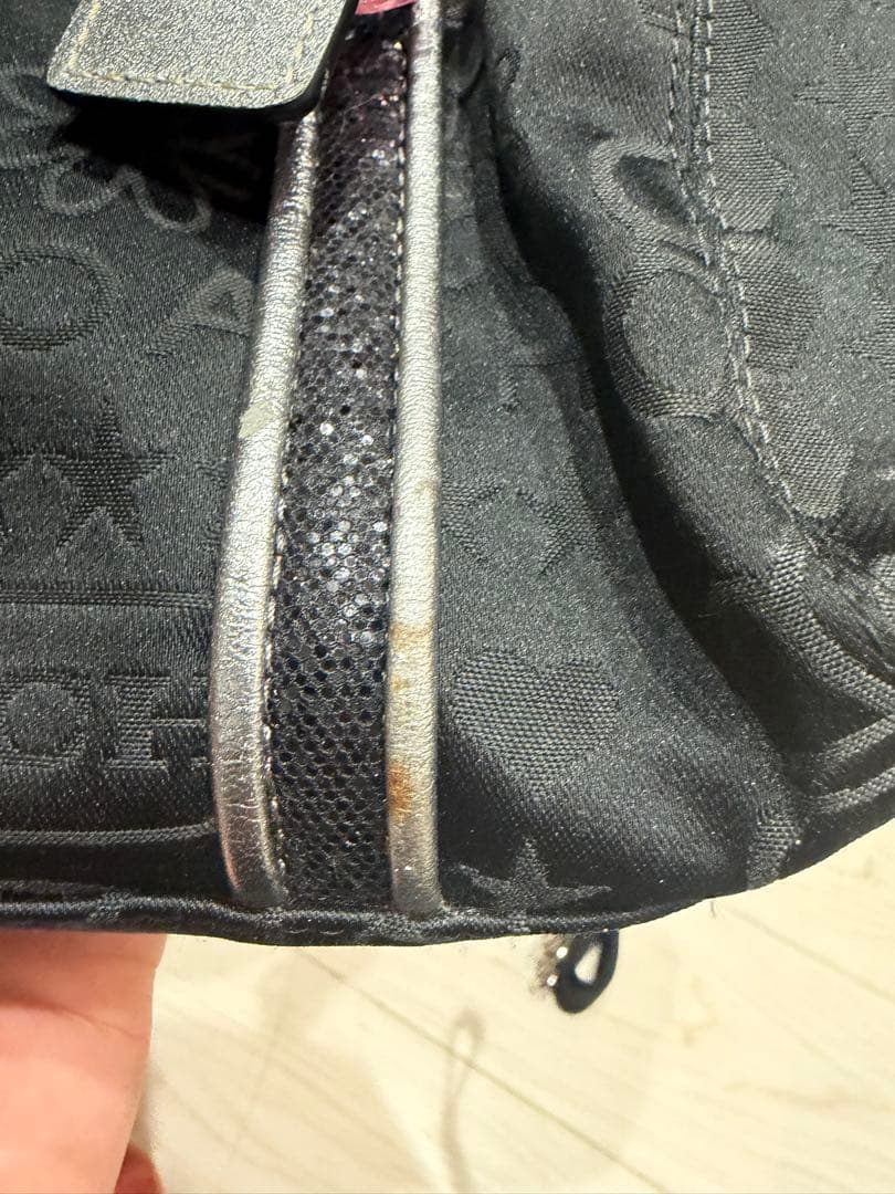 希少 COACHコーチ バンダナグリッターコンバーチブルサッチュル ハンドバッグ