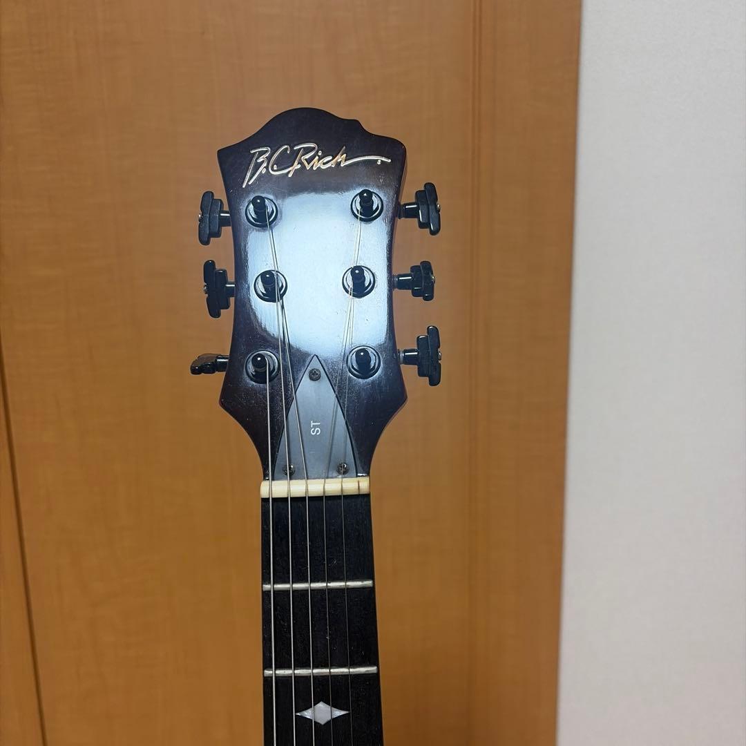 B.C.rich モッキンバード st レア