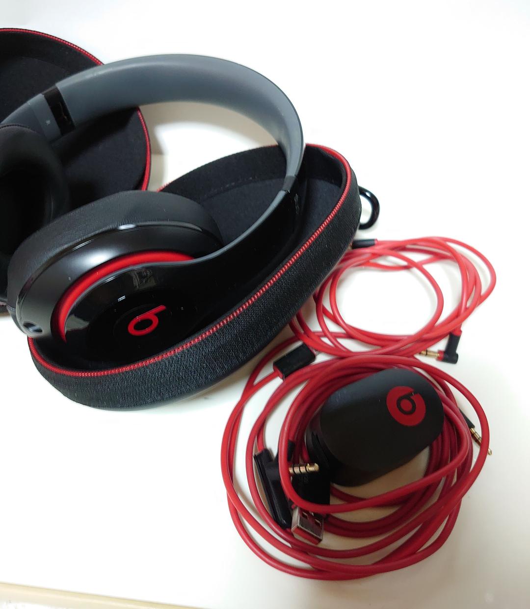 ヘッドホン Beats by Dr.Dre Studio