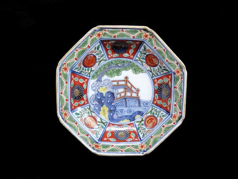 大聖寺伊万里　菊に龍　岩に欄干の図　八角４寸皿　４枚　D702AS-fbho