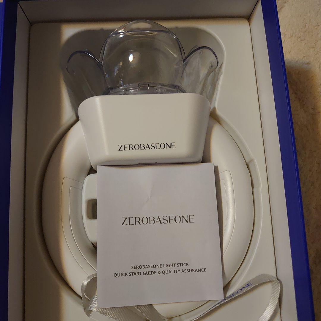 美品　ZEROBASEONE ゼベワン　ペンライト