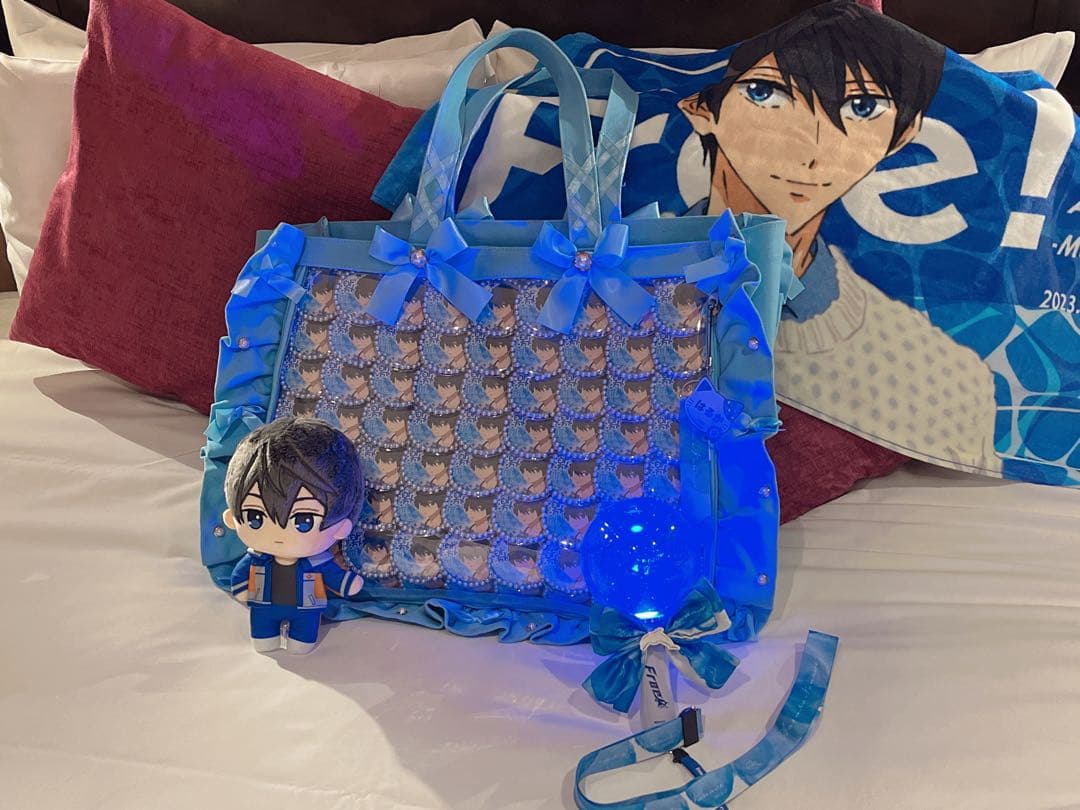 free! 七瀬遙缶バッジセット