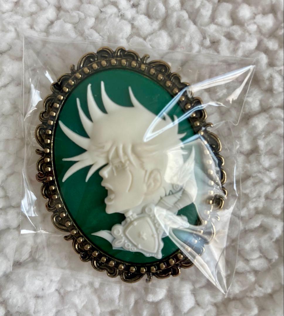 ジョジョの奇妙な冒険　カメオ風ブローチ　7個セット