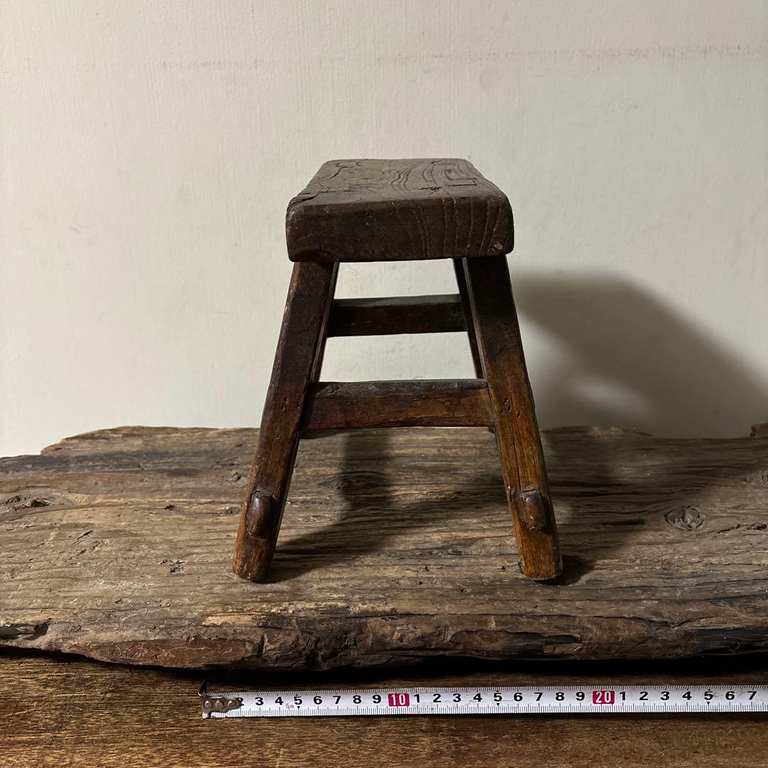 朝鮮　李朝　中国　その1 木製小さな踏み台　肘掛　花台　スツール　古民具　骨董