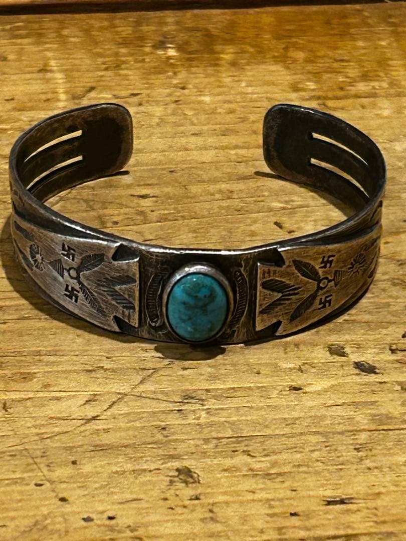 ビンテージ　ナバホ　スワスティカ　卍　バングル