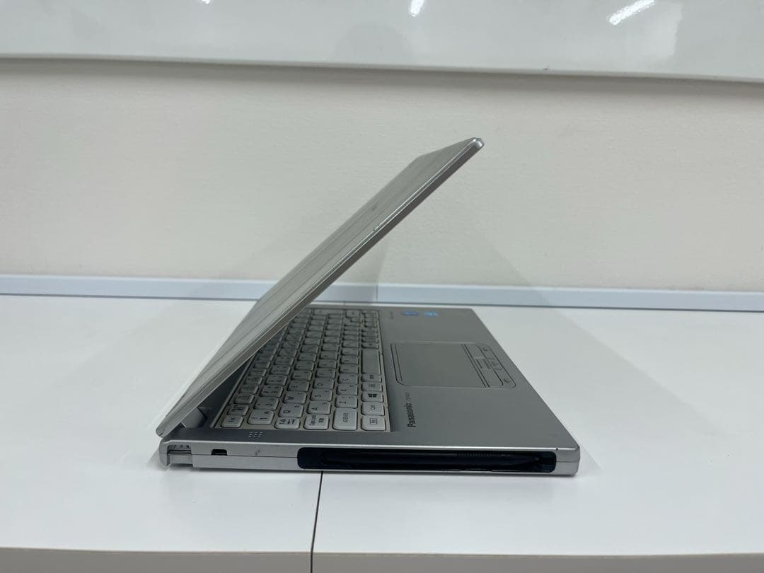 【美品】Panasonic ノートPCLet's noteアダプタ付A