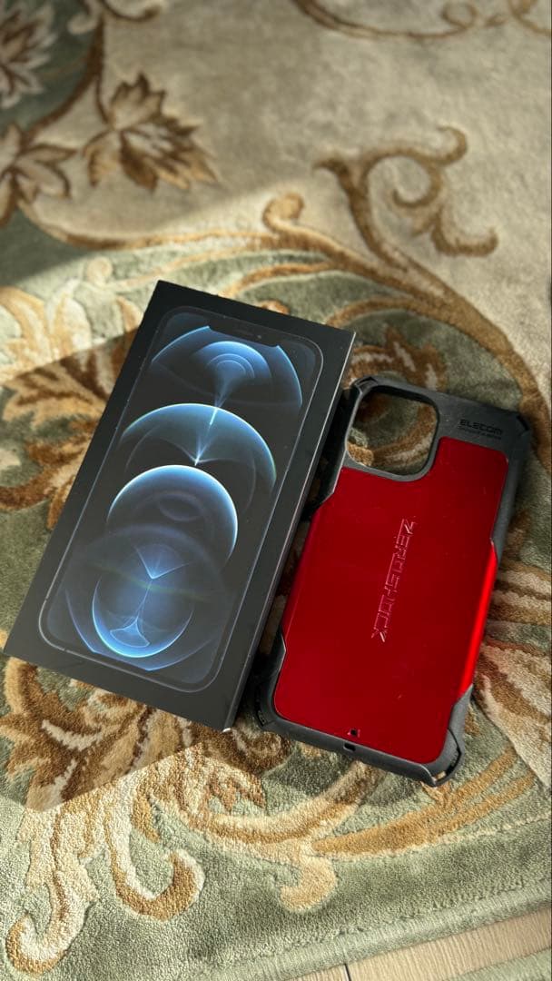 iPhone 12 Pro Max 512GB SIMフリー