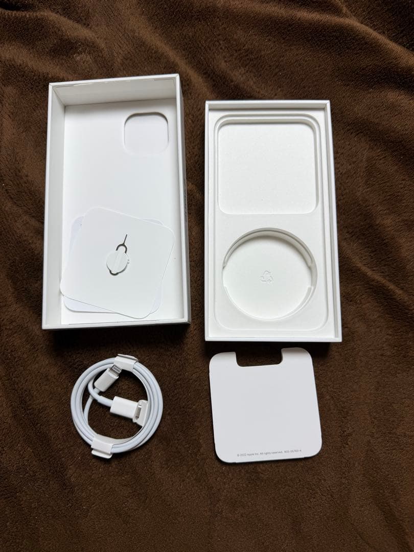 Apple iPhone 14青色 本体