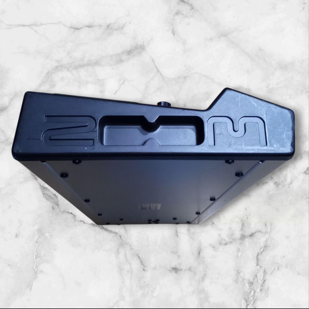 ZOOM G5 ギターエフェクター　シルバー　マルチエフェクター