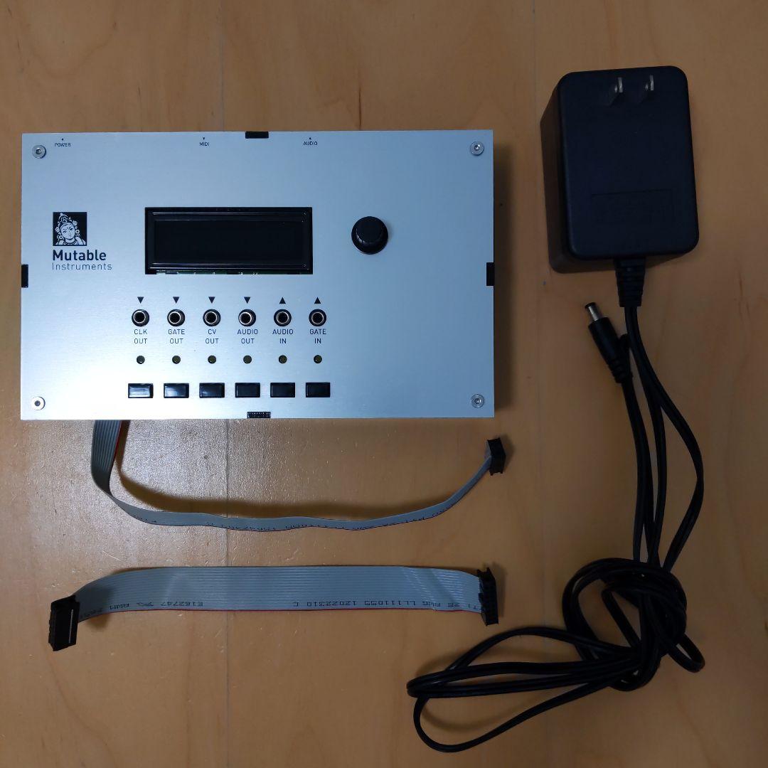 鍵盤楽器 Mutable Instruments Module Tester