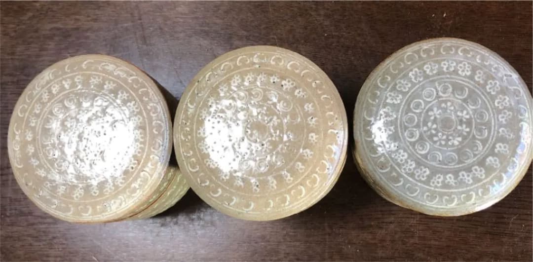 古曽部焼　三段弁当器　三客