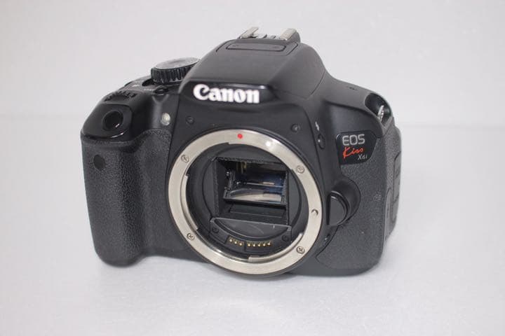 ☆スマホに送れる&動画撮影&自撮り☆キヤノン Canon kiss x6i