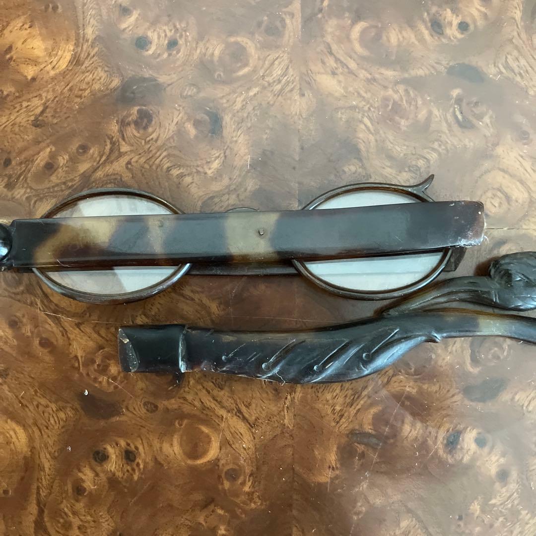 鼈甲のグラス　ルーぺ　老眼鏡　拡大鏡