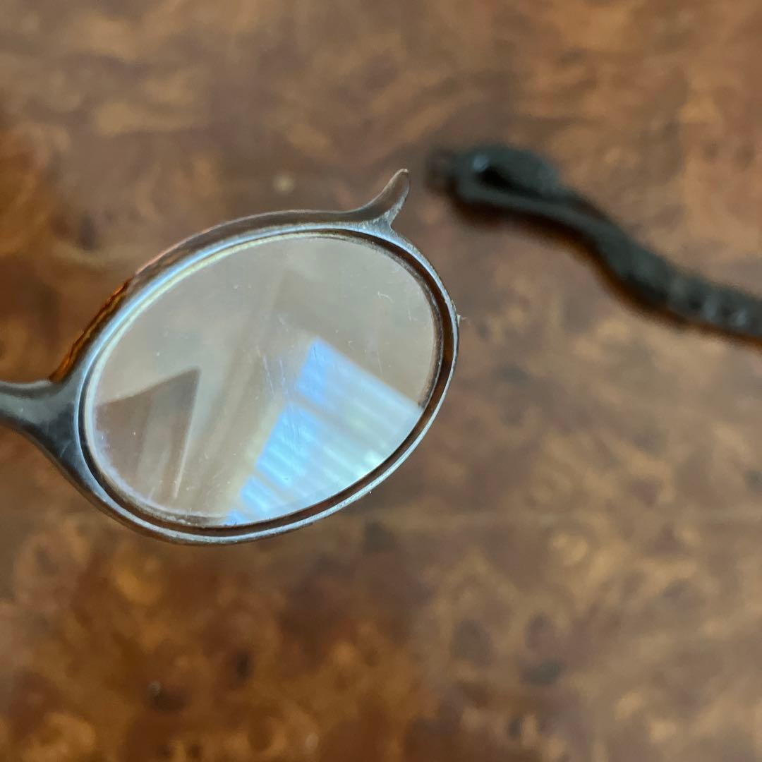 鼈甲のグラス　ルーぺ　老眼鏡　拡大鏡