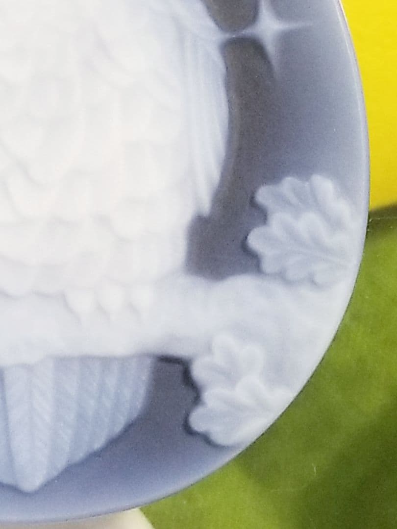 KM-84 【マティアス・ポストラー作】天然青瑪瑙カメオルース