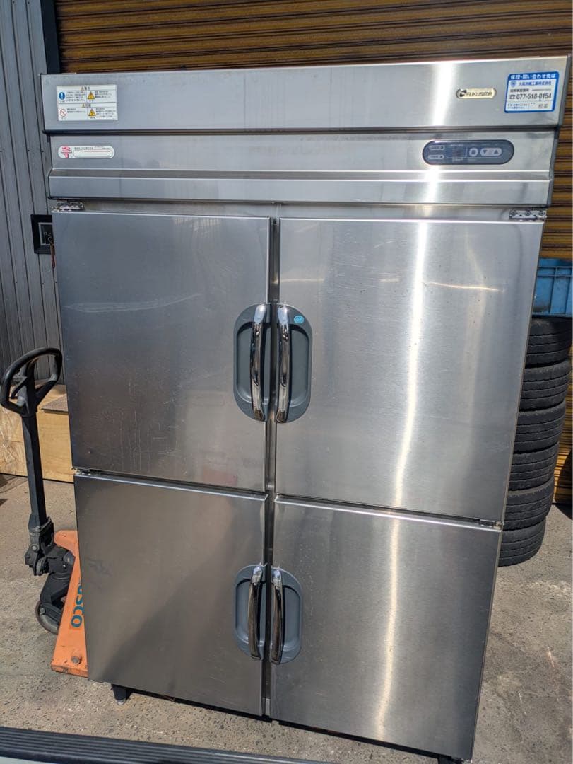 業務用4ドア冷蔵庫／冷凍庫【動作確認済み】