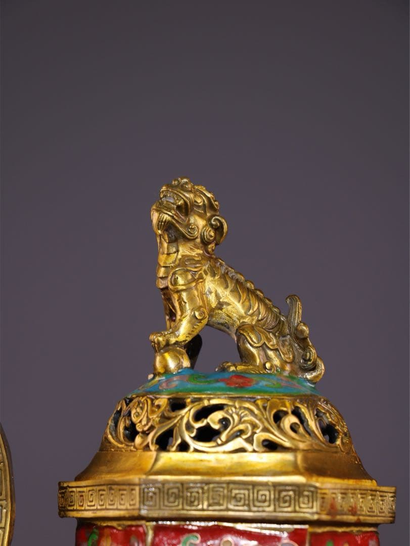 縁起物　文房具　純銅製 景泰藍香炉 三龍足 双耳狻猊蓋炉 掐絲七宝焼　置物美品