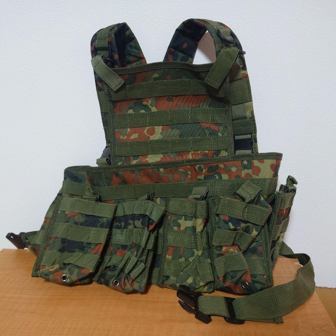 MIL-TEC SAAVアサルトベスト フレクター迷彩　P83型アサルトベスト