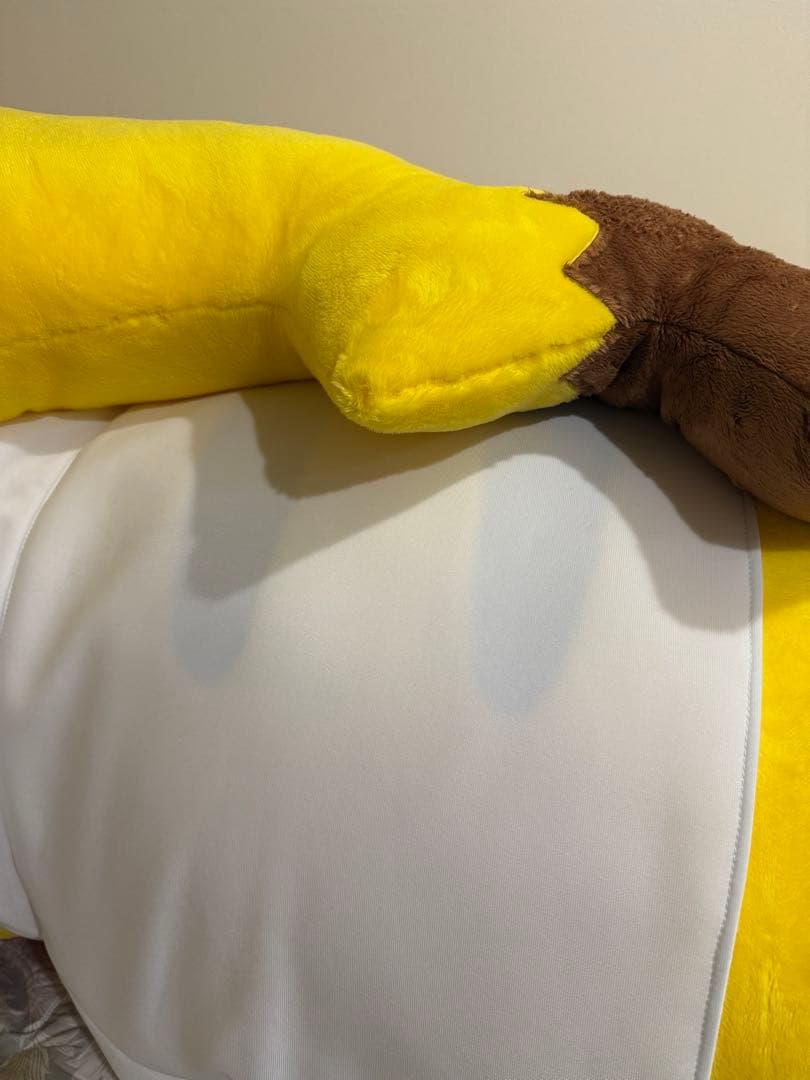 ペニンシュラホテル　ピカチュウ　特大ぬいぐるみ　ページボーイ　100cm