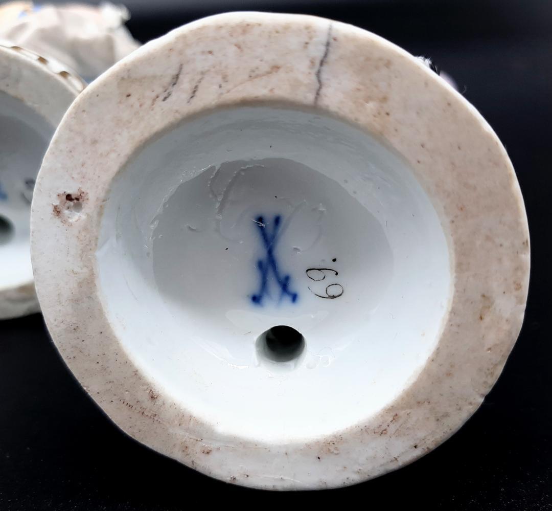 美品古マイセン／アシエ1768年『花摘みの男』大型フィギュリン美品1級品ボタン剣