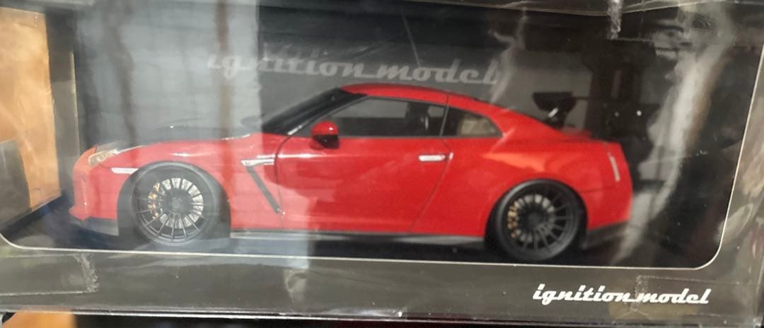 GTR　1/18 ignition model GT-R R35 IG1759