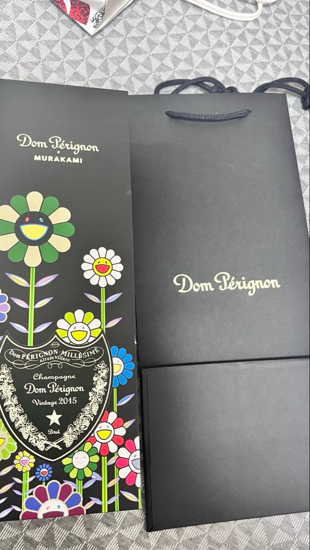 ドンペリニョン2015 限定版 村上隆