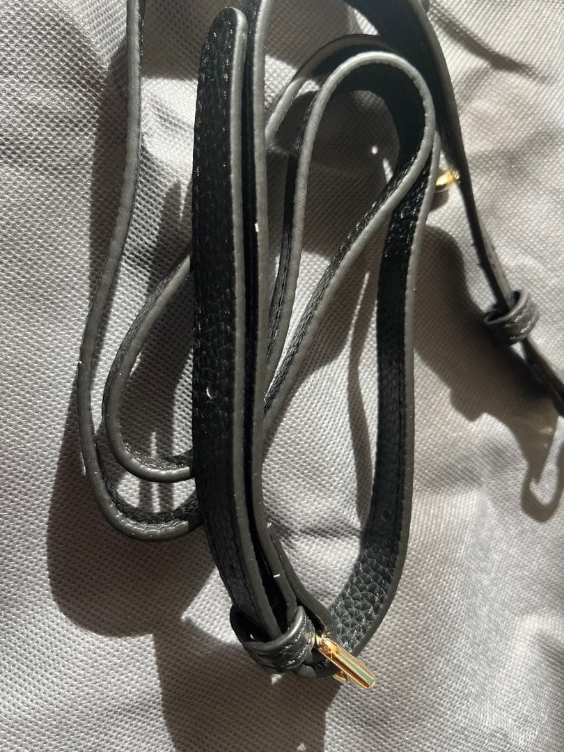 LASIEM ショルダーバッグ　本革