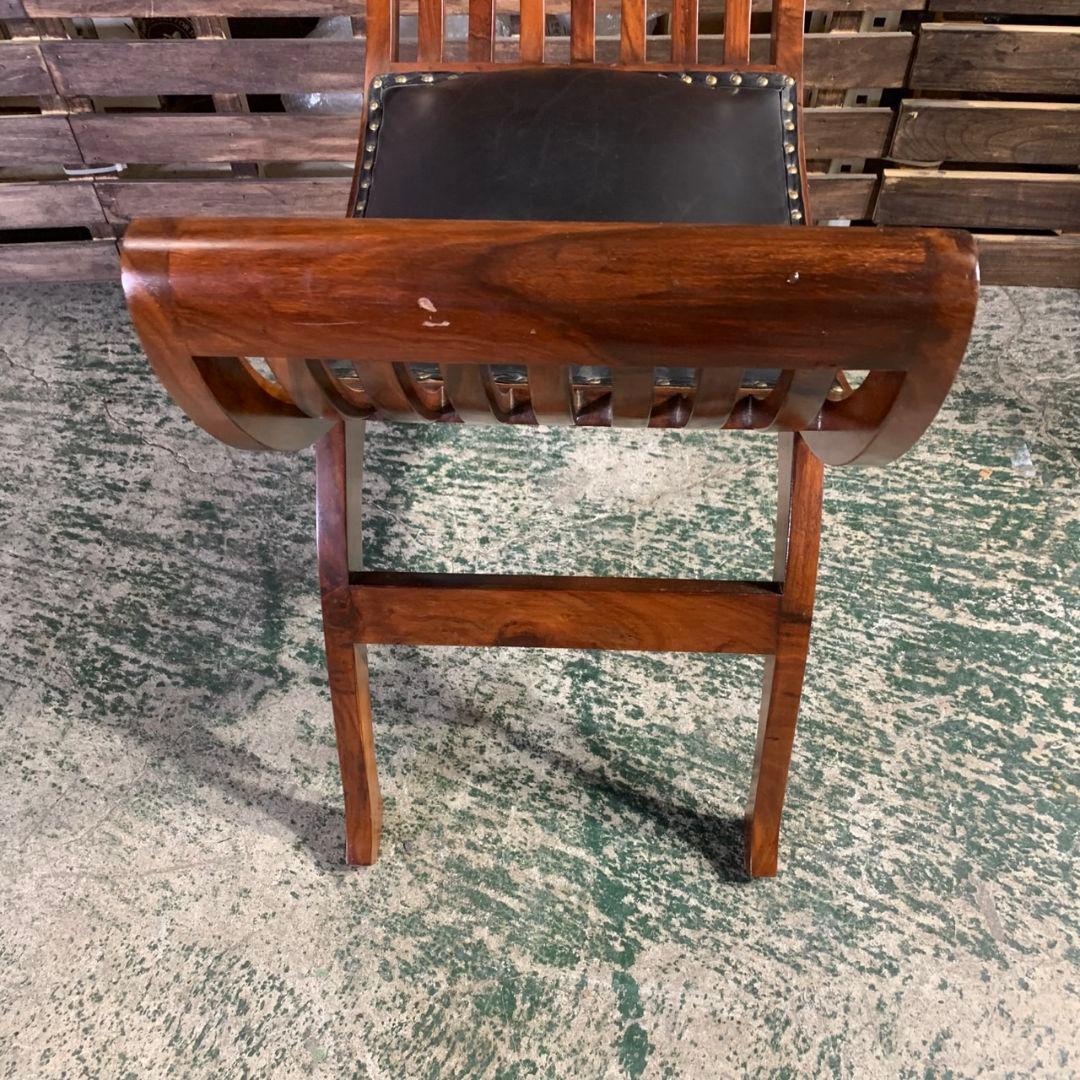 J154 木製スツール 本革シート 鋲打ち