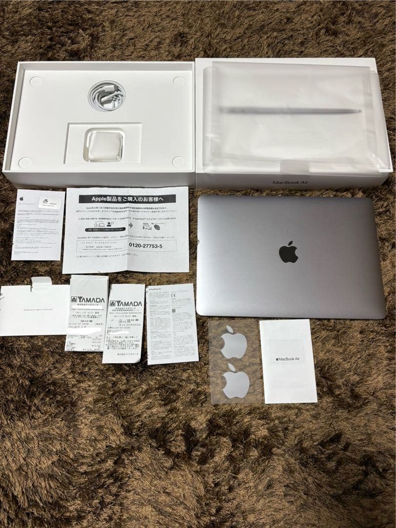 Apple M1 MacBook Air 13インチ 256GB残量100%