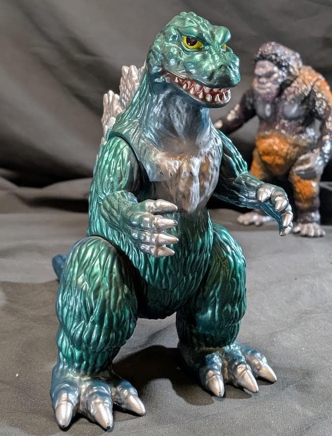 ゴジラ（Ｍ１号）＆ゴリラ１号（APES JAPAN）ソフビフィギュア２体セット