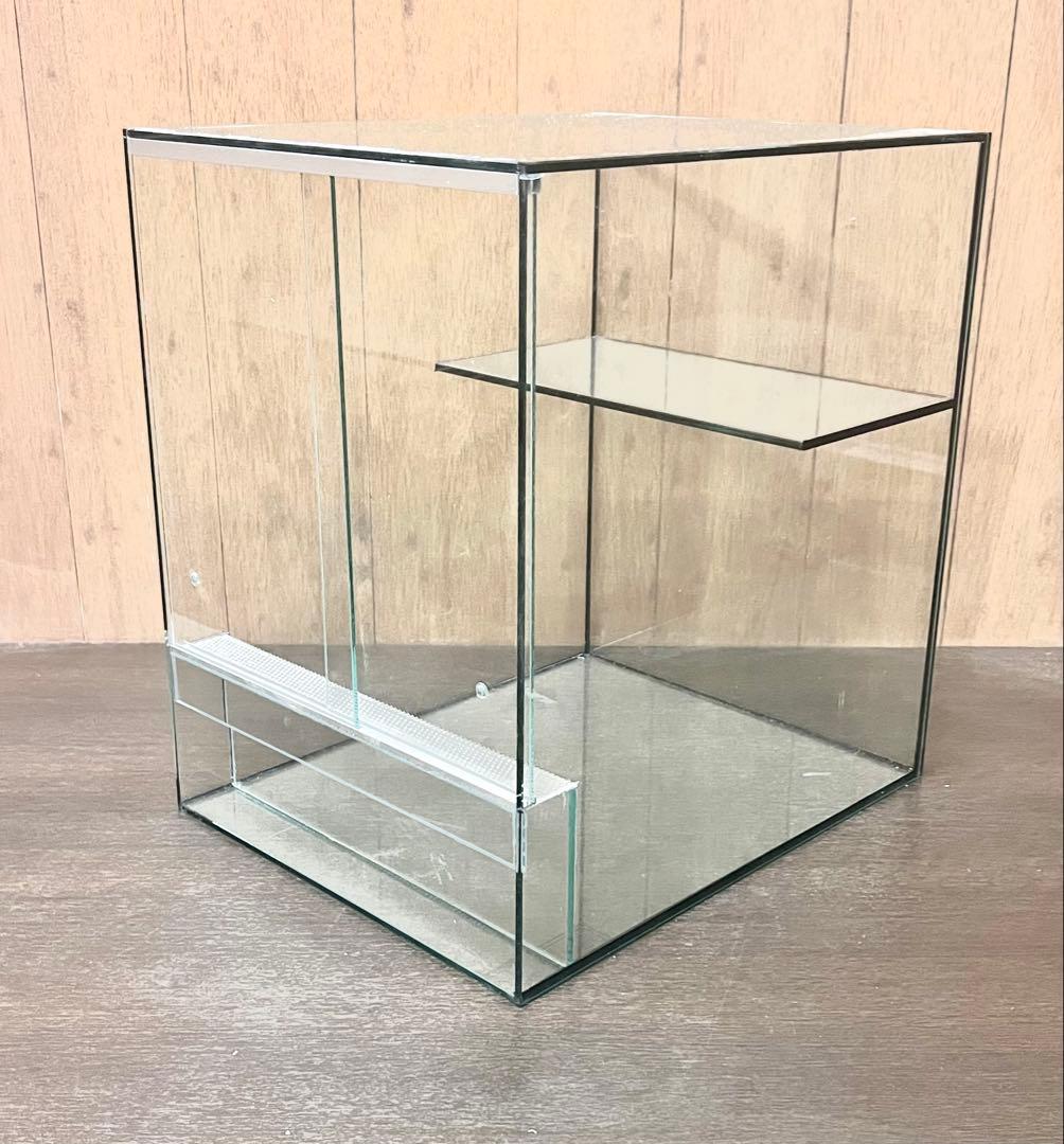 レア仕様　1台限定　特注ガラスケース　中棚付き