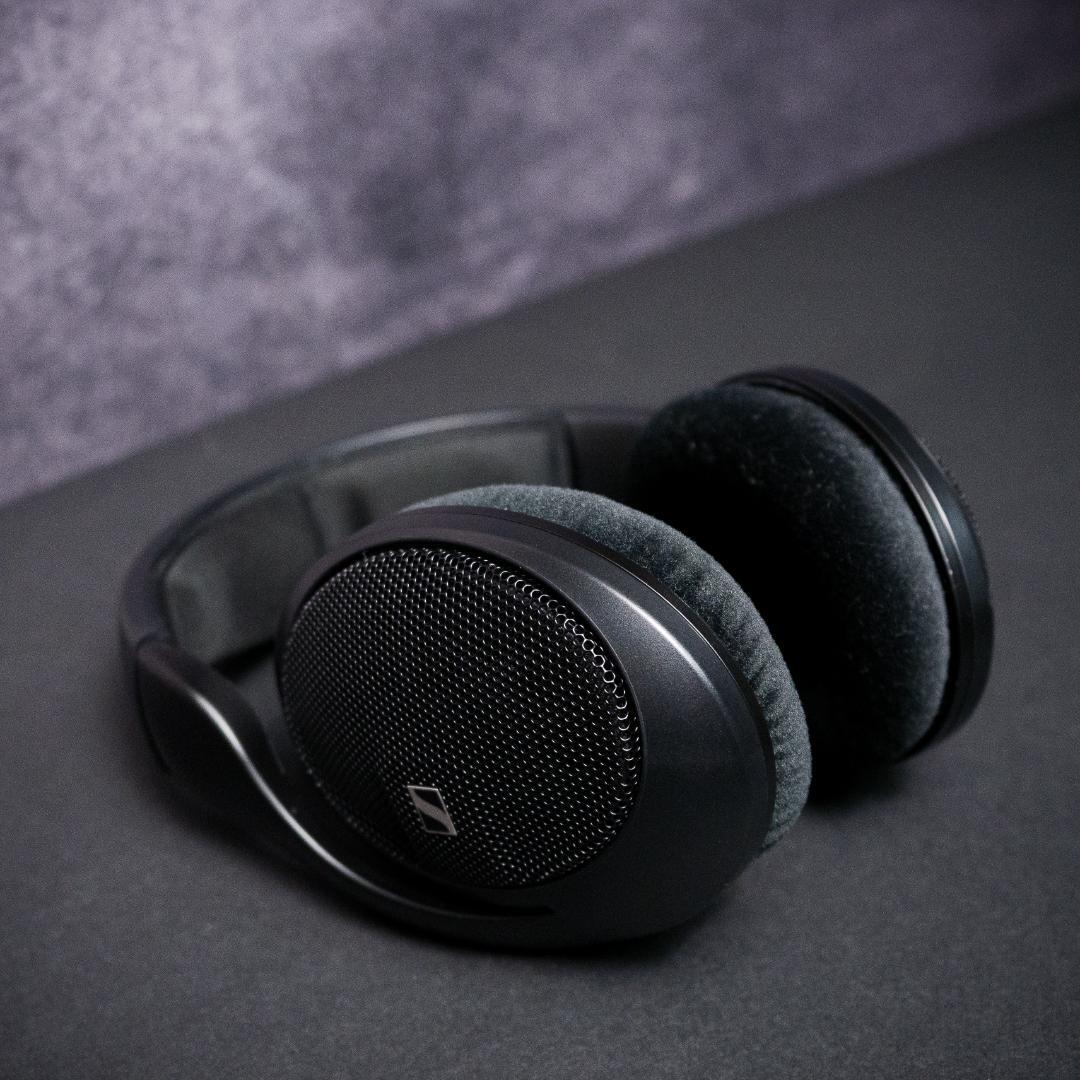 限定値下げ【美品】Sennheiser HD 560S有線ヘッドホン