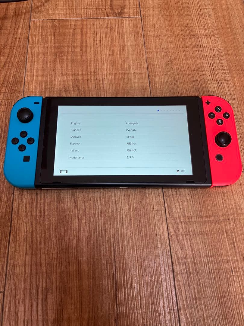 Nintendo Switch （ネオンブルー&レッド） 箱等完品